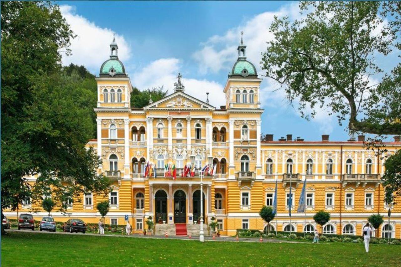Ensana Nove Lazne Hotel Marianske Lazne Bagian luar foto