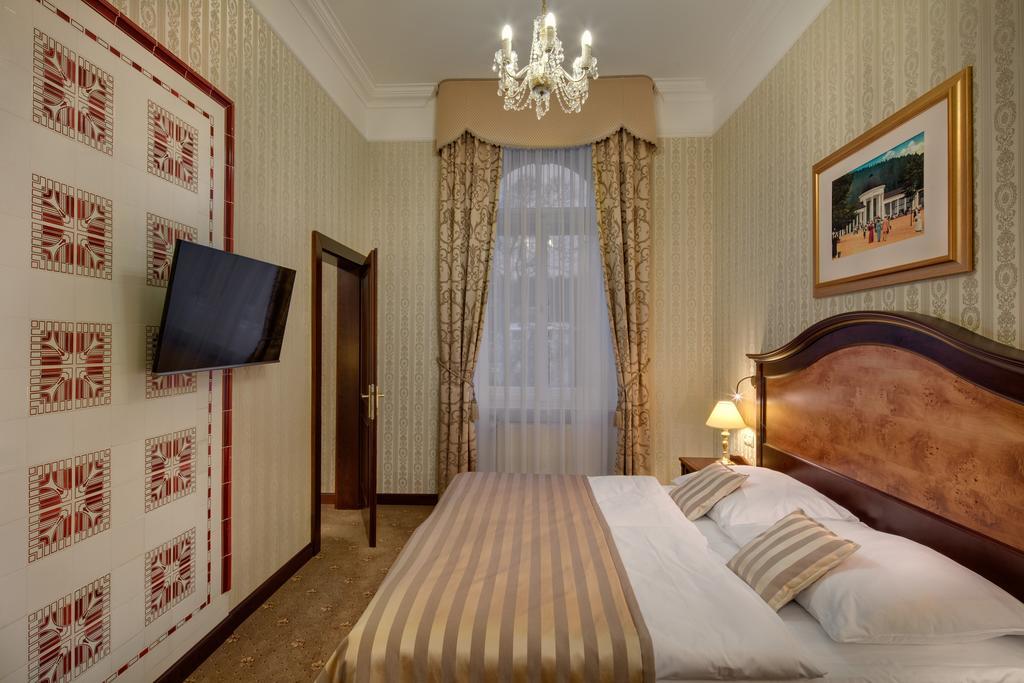Ensana Nove Lazne Hotel Marianske Lazne Ruang foto